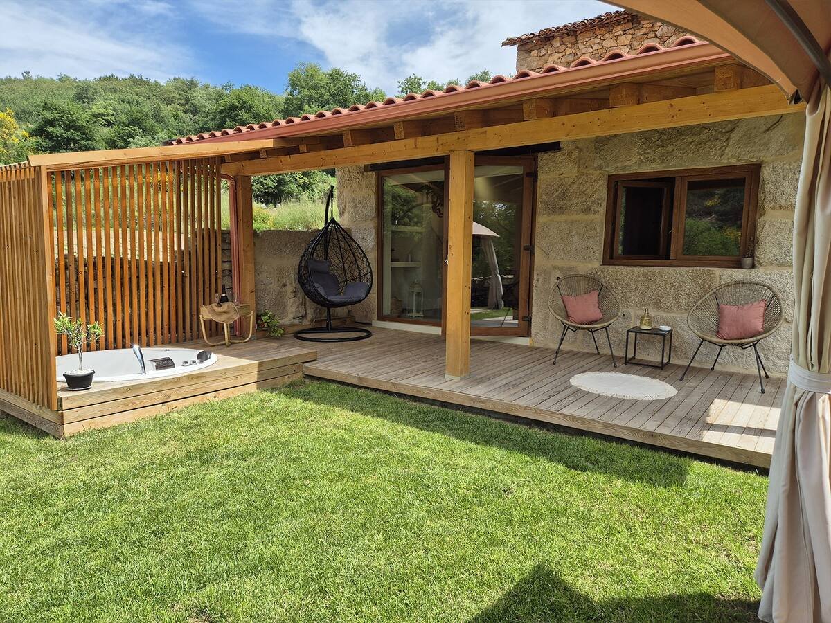 Alojamento inteiro:casa em Rubillós, Espanha