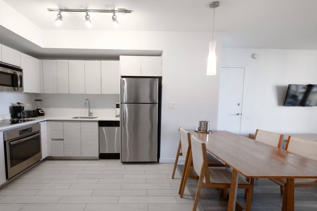 Apartamento de luxo com vista para o mar em Hallandale