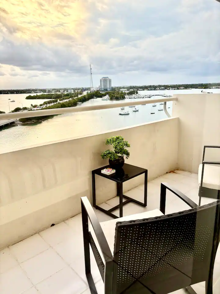 Lindo apartamento na baía.