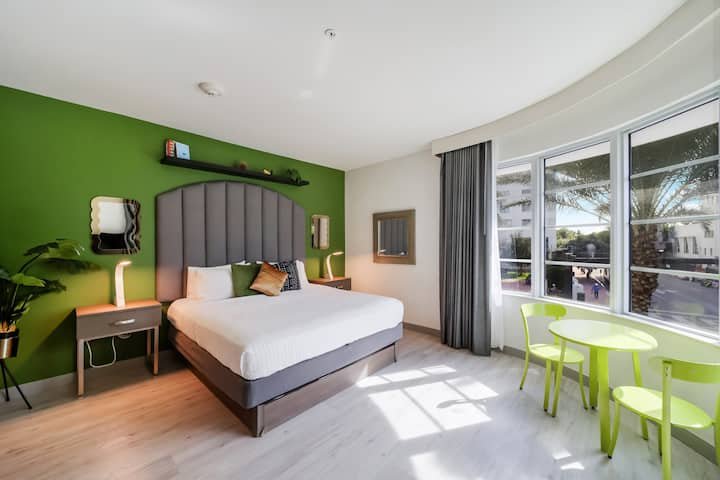 Suíte com piscina e vista para o mar em South Beach