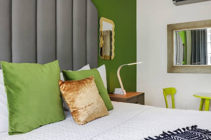 Suíte com piscina e vista para o mar em South Beach