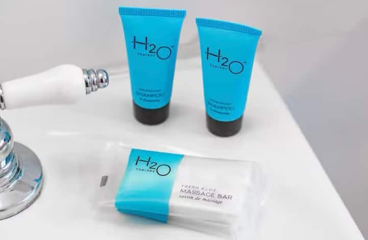 Quarto de hotel descolado no distrito de Mimo I 4 Hóspedes I Piscina