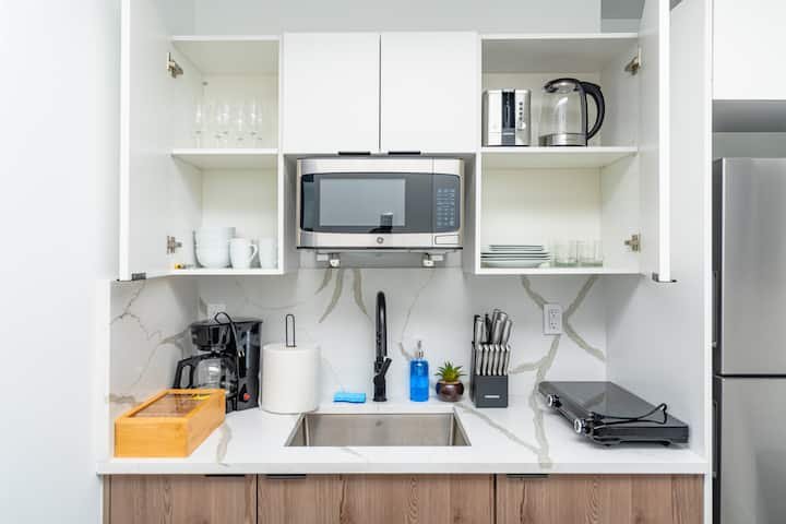 Cama King novo e seguro Oasis minutos para Brickell