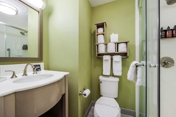 Suíte com piscina e vista para o mar em South Beach