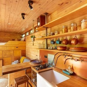 Retiro rústico à beira do rio