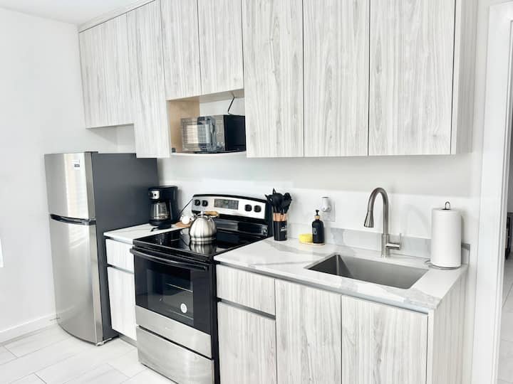 NOVO 1 cama/1 banheiro perto de Brickell