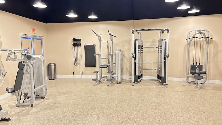 Estúdio bonito com vista para a baía! Estacionamento GRATUITO!