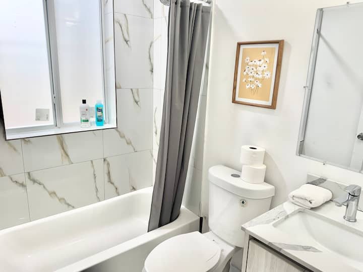 NOVO 1 cama/1 banheiro perto de Brickell