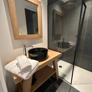 Les Tchanqués – desfiladeiro vermelho – jacuzzi particular