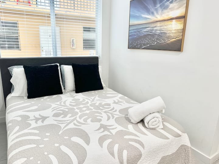 NOVO 1 cama/1 banheiro perto de Brickell