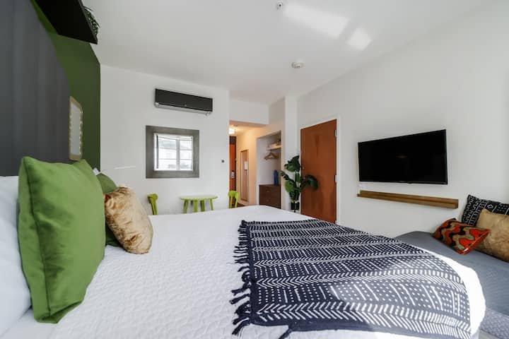 Suíte com piscina e vista para o mar em South Beach