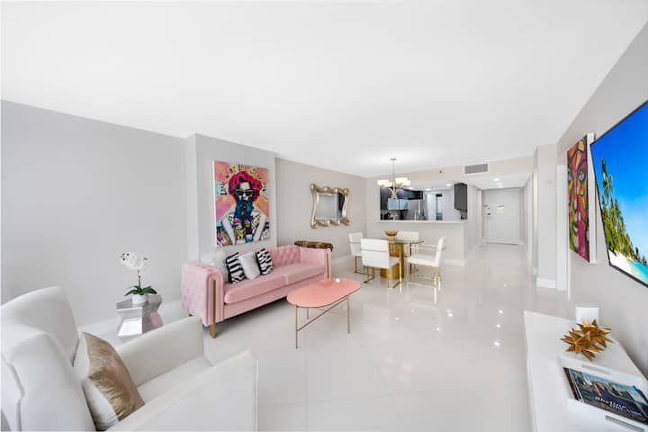 1BR Grand Stay | Bayviews | Banheira de hidromassagem | Piscina