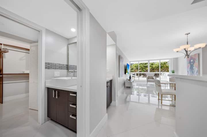 1BR Grand Stay | Bayviews | Banheira de hidromassagem | Piscina