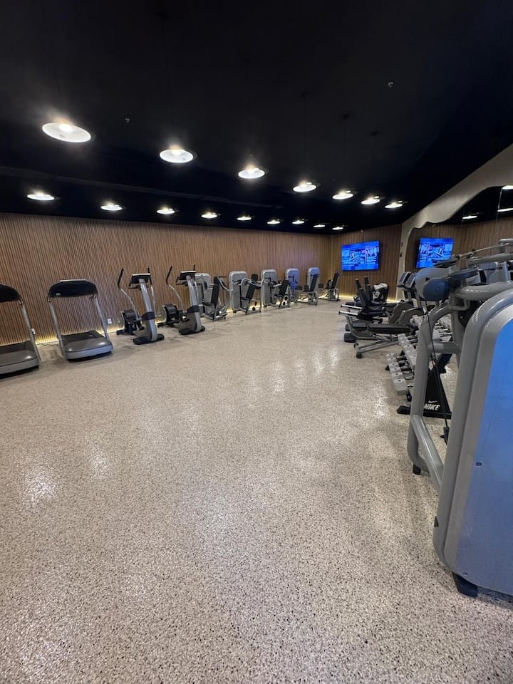 Resort à beira-mar com vista para a baía e estacionamento gratuito