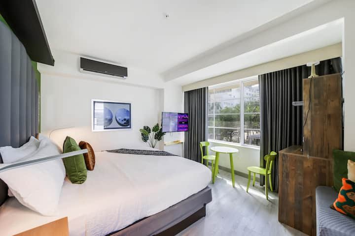 Suíte com piscina e vista para o mar em South Beach