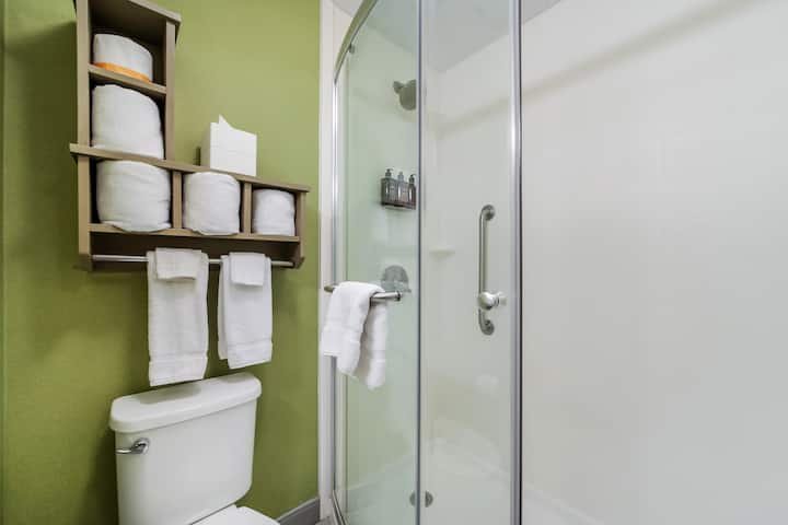 Suíte com piscina e vista para o mar em South Beach