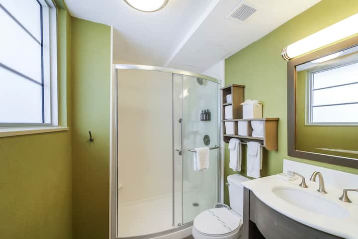 Suíte com piscina e vista para o mar em South Beach