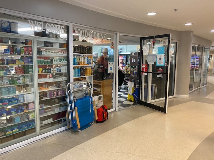 Estúdio bonito com vista para a baía! Estacionamento GRATUITO!