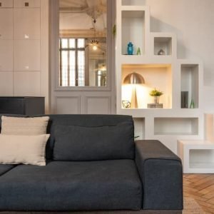 Estúdio grande e incomum perto do metrô e de lojas