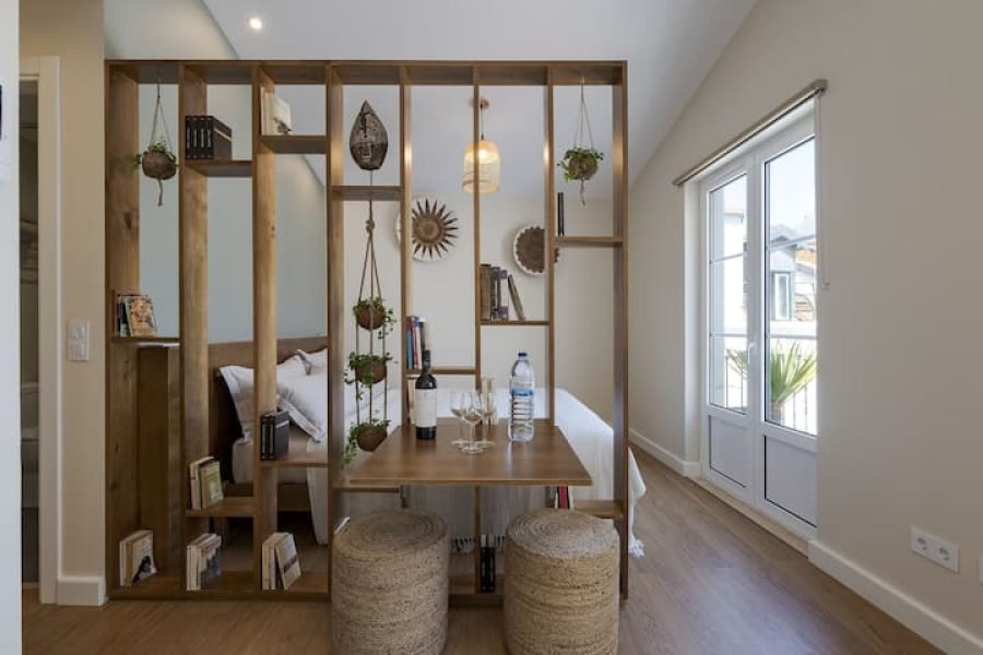 Estúdio aconchegante com varanda