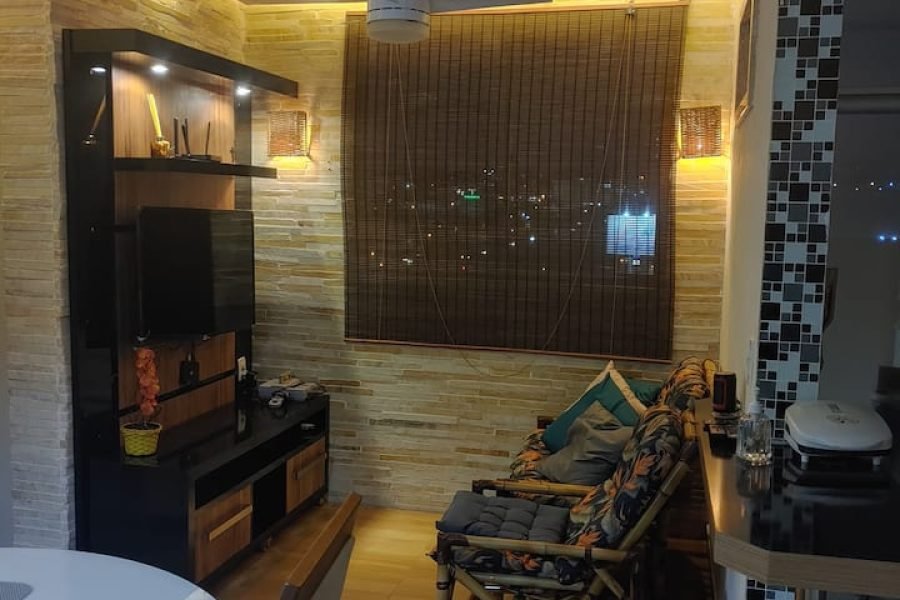 Lindo Apto ao lado do Shopping, centros comerciais