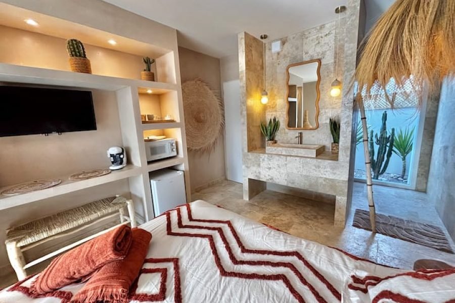 Os jardins secretos e spa ilimitado na Camarga