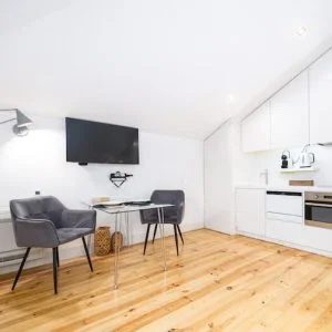 Apartamento boutique no coração de Lisboa.Lemonn J