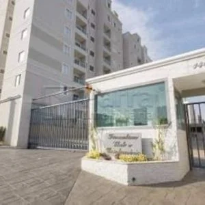 Lindo Apto ao lado do Shopping, centros comerciais