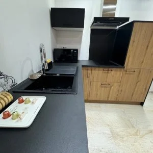 Apartamento com piscina coberta e jacuzzi