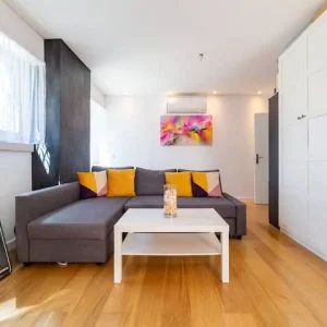 40m2 BD com pátio privado no  coração do centro da cidade