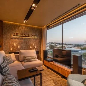 Espaço inteiro: apartamento em Paço de Arcos, Portugal