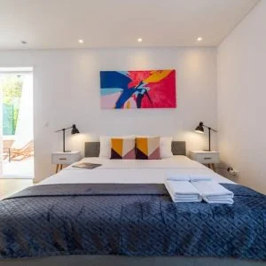 40m2 BD com pátio privado no  coração do centro da cidade