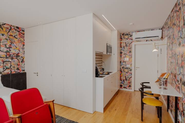 Estúdio de teatro com ar-condicionado no centro do Porto perto do metrô