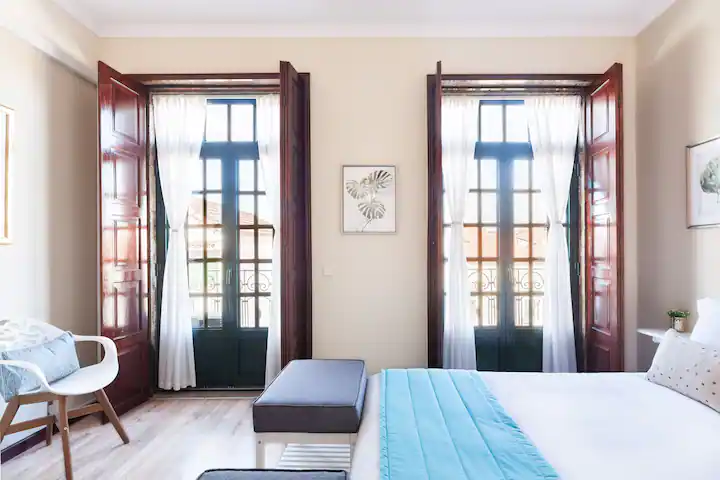 Azulejos • Apartamento duplex • Centro histórico