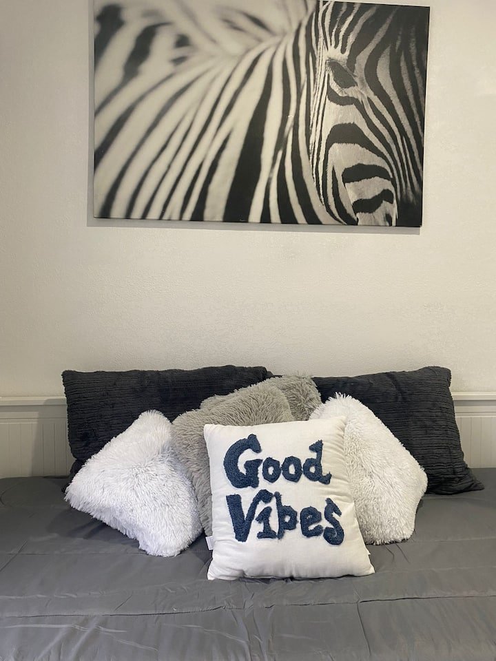 Lugar minúsculo com jacuzzi quente privativo a 7 minutos do aeroporto