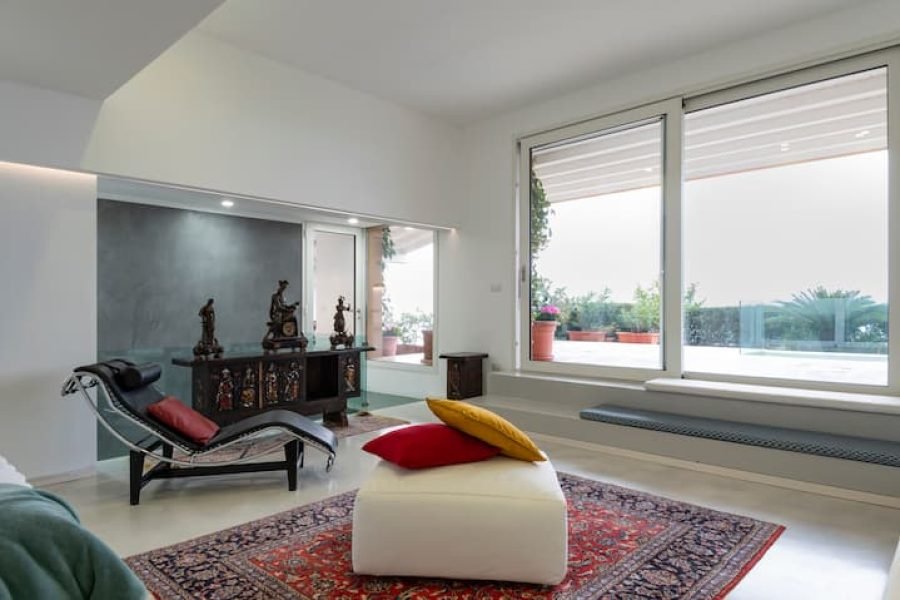 Addaura Home um terraço com vista para o mar