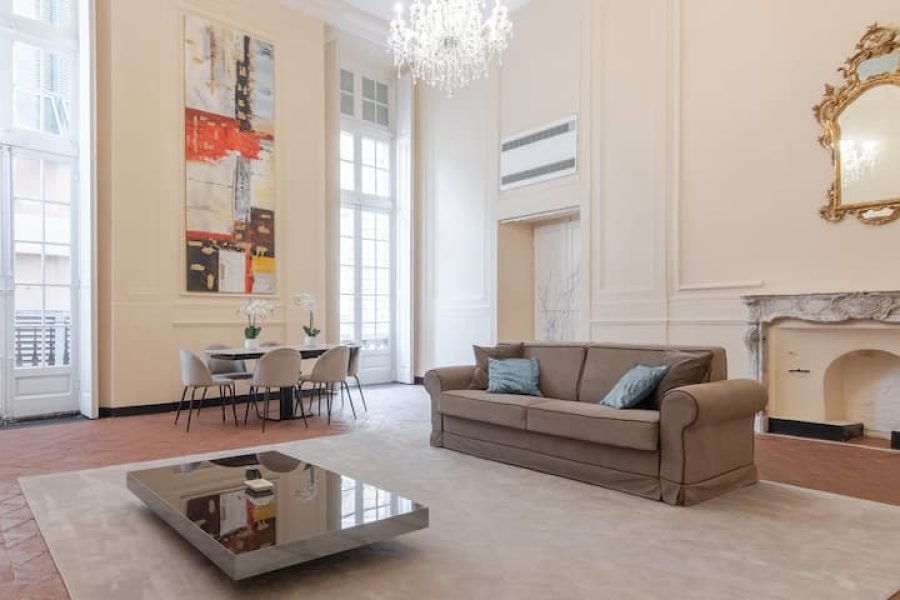 Casa fresca perto do aquário