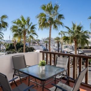 Apartamento em Puerto Marina