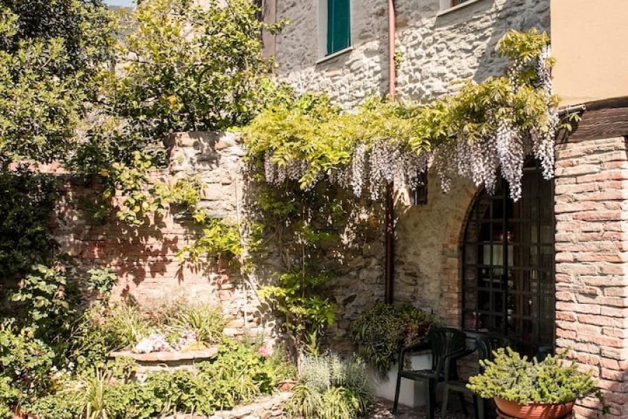 Jardim Social — Quarto Compartilhado