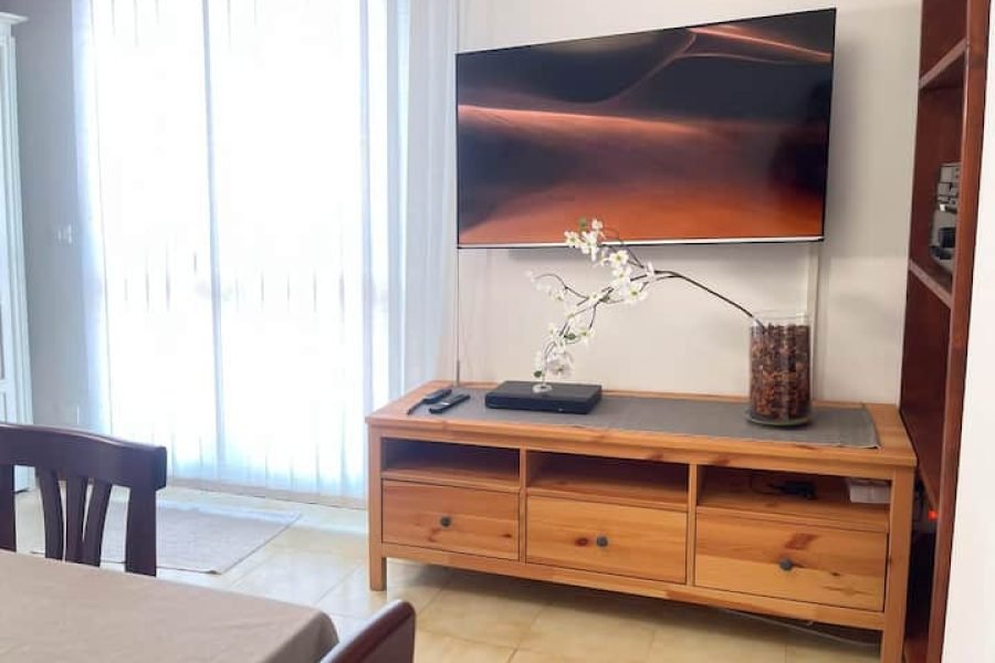 “La Terrazza” Iluminado e completo 50 m² na Toscana