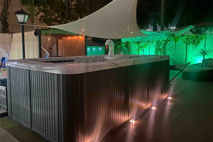 Lugar minúsculo com jacuzzi quente privativo a 7 minutos do aeroporto