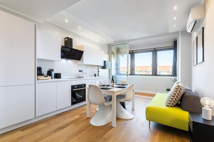 Cobertura moderna elegante/ vista panorâmica e piscina