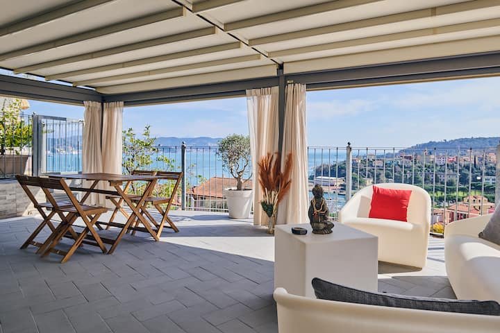 [Maravilhosa VISTA para o MAR e jacuzzi]Cadimare/5TERRE