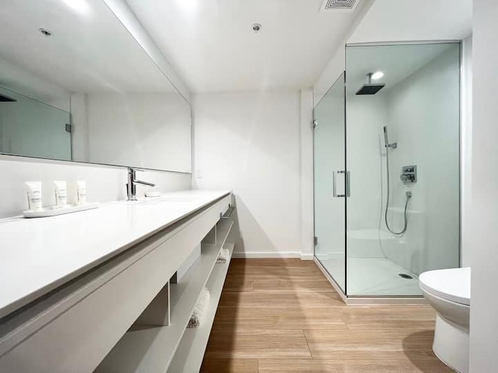 Estúdio extra grande deluxe King (65 m²) com serviço de praia