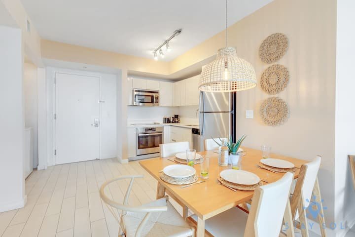 Resort espetacular, localização privilegiada, varanda, academia