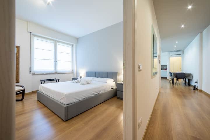 A Dois Passos da Casa de Julieta e da Arena