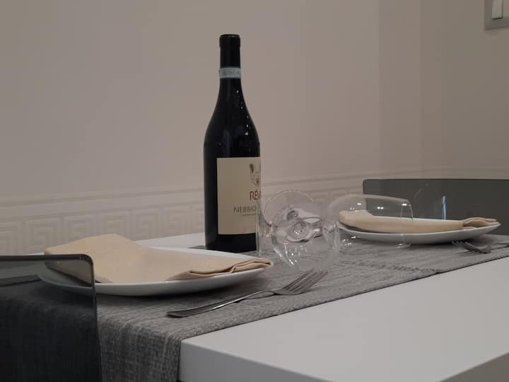 Casa “Civicocinque” adjacente ao Metro Pozzo Strada