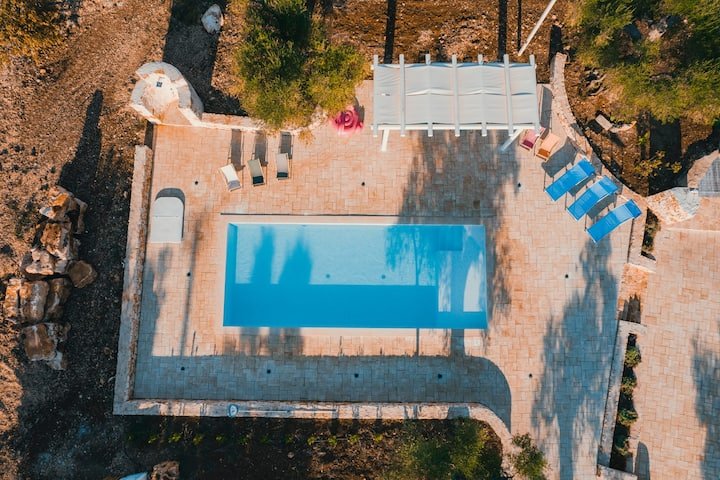 I casedd trulli com piscina