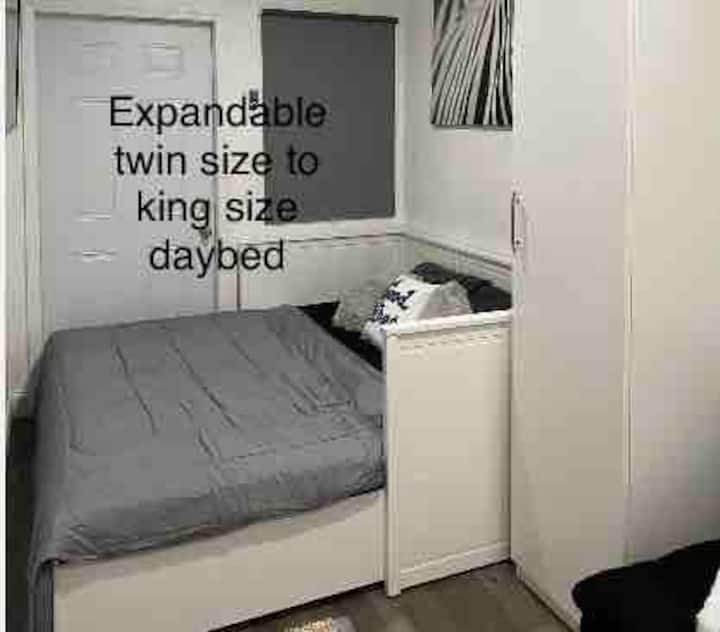 Lugar minúsculo com jacuzzi quente privativo a 7 minutos do aeroporto