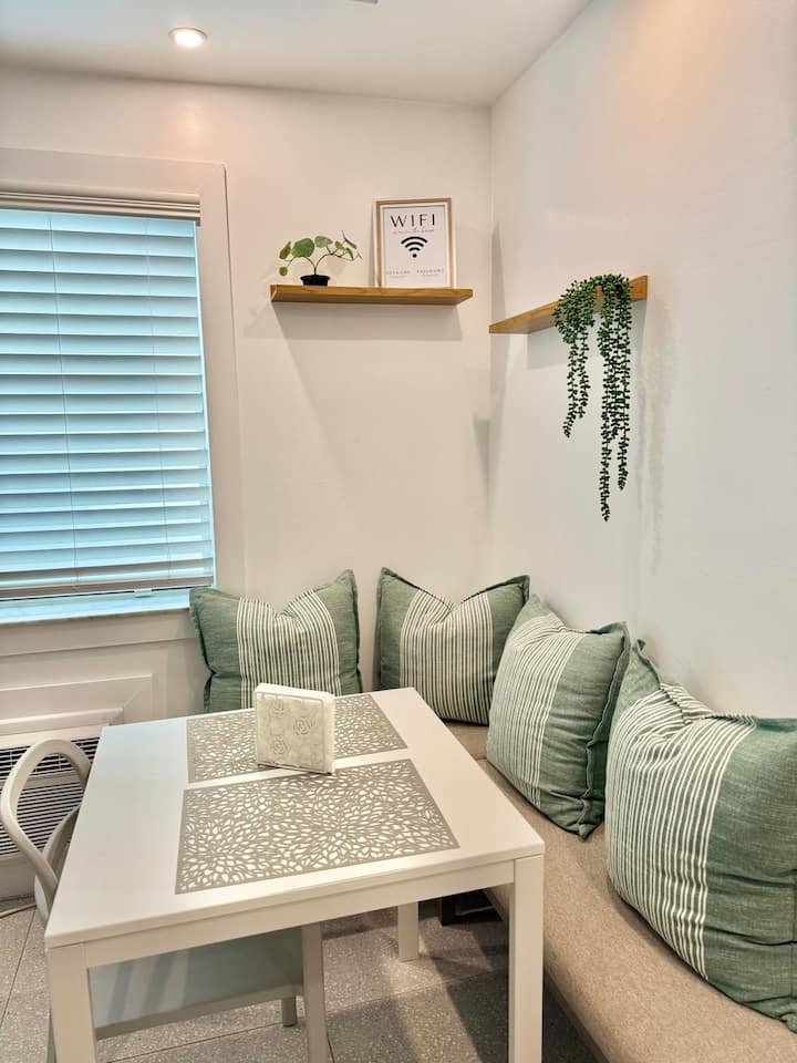 Condomínio South of Fifth Oceanfront com Beach Perks!